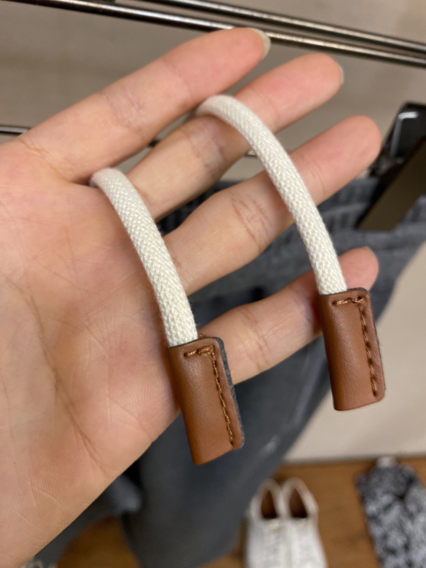 🌟🌟BC、【加绒】男士休闲裤👍 最新款上身版型无敌正！绝对可以闭眼收的一款此款裤子非常百搭，弹力腰围,日