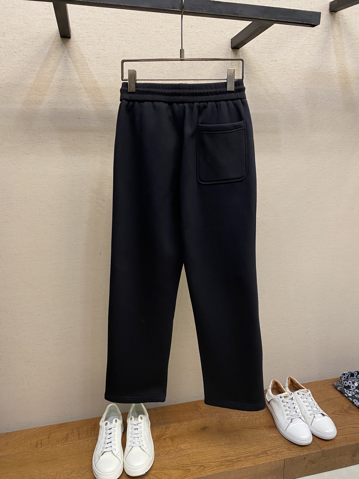 🌟🌟BC、【加绒】男士休闲裤👍 最新款上身版型无敌正！绝对可以闭眼收的一款此款裤子非常百搭，弹力腰围,日