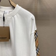 🌟🌟BBR 巴宝莉 20Fw 手臂格纹拼接圆领卫衣!!!!!! 对色定染面料螺纹、毛巾刺绣章仔、罗纹拼接衣身设计、哈苏坎 🌟🌟BBR 巴宝莉 20Fw 手臂格纹拼接圆领卫衣!!!!!! 对色定染面料螺纹、毛巾刺绣章仔、罗纹拼接衣身设计、哈苏坎