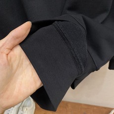 🌟🌟BBR 巴宝莉 经典TB字母压胶圆领卫衣!!!!! 采用100%定织400g低弹无尘精棉面料,每一条都是手工单独裁剪 🌟🌟BBR 巴宝莉 经典TB字母压胶圆领卫衣!!!!! 采用100%定织400g低弹无尘精棉面料,每一条都是手工单独裁剪