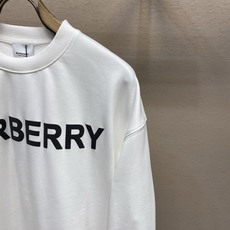 🌟🌟BBR 巴宝莉 经典发泡字母印花圆领卫衣 最新配色的王牌BBR,经典中的圣经,短袖卫衣同步来袭~~可男可女的经典款, 🌟🌟BBR 巴宝莉 经典发泡字母印花圆领卫衣 最新配色的王牌BBR,经典中的圣经,短袖卫衣同步来袭~~可男可女的经典款,