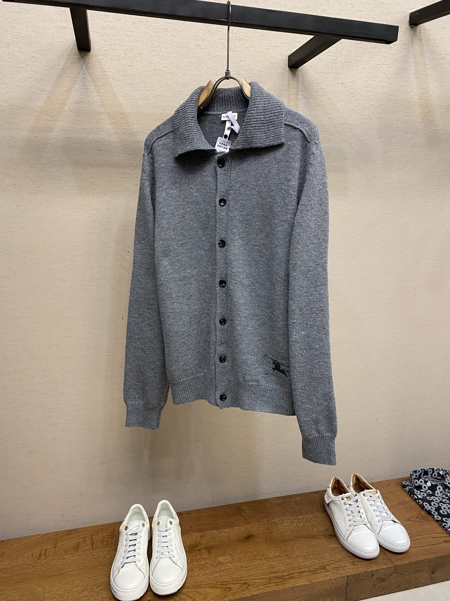 🌟🌟BBR 翻领肘部贴片羊绒开衫 正品11575购入 40支双股羊毛混纺毛料 采用进口织机（SOTO）5