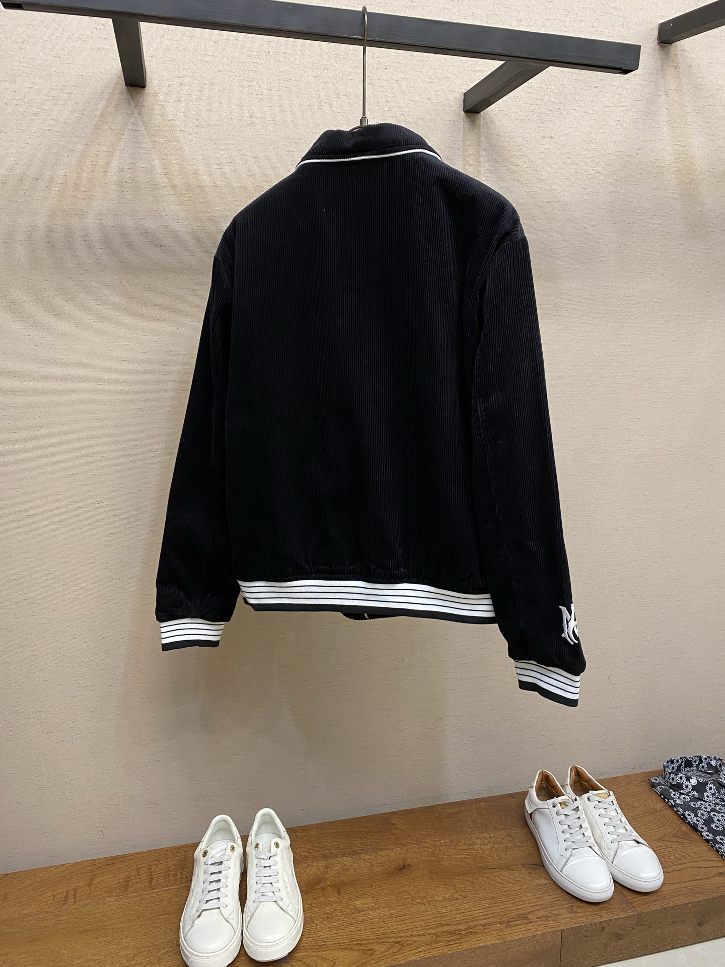 🌟🌟ANIRI 新款灯芯绒夹棉翻领夹克外套 尺码：S-XL