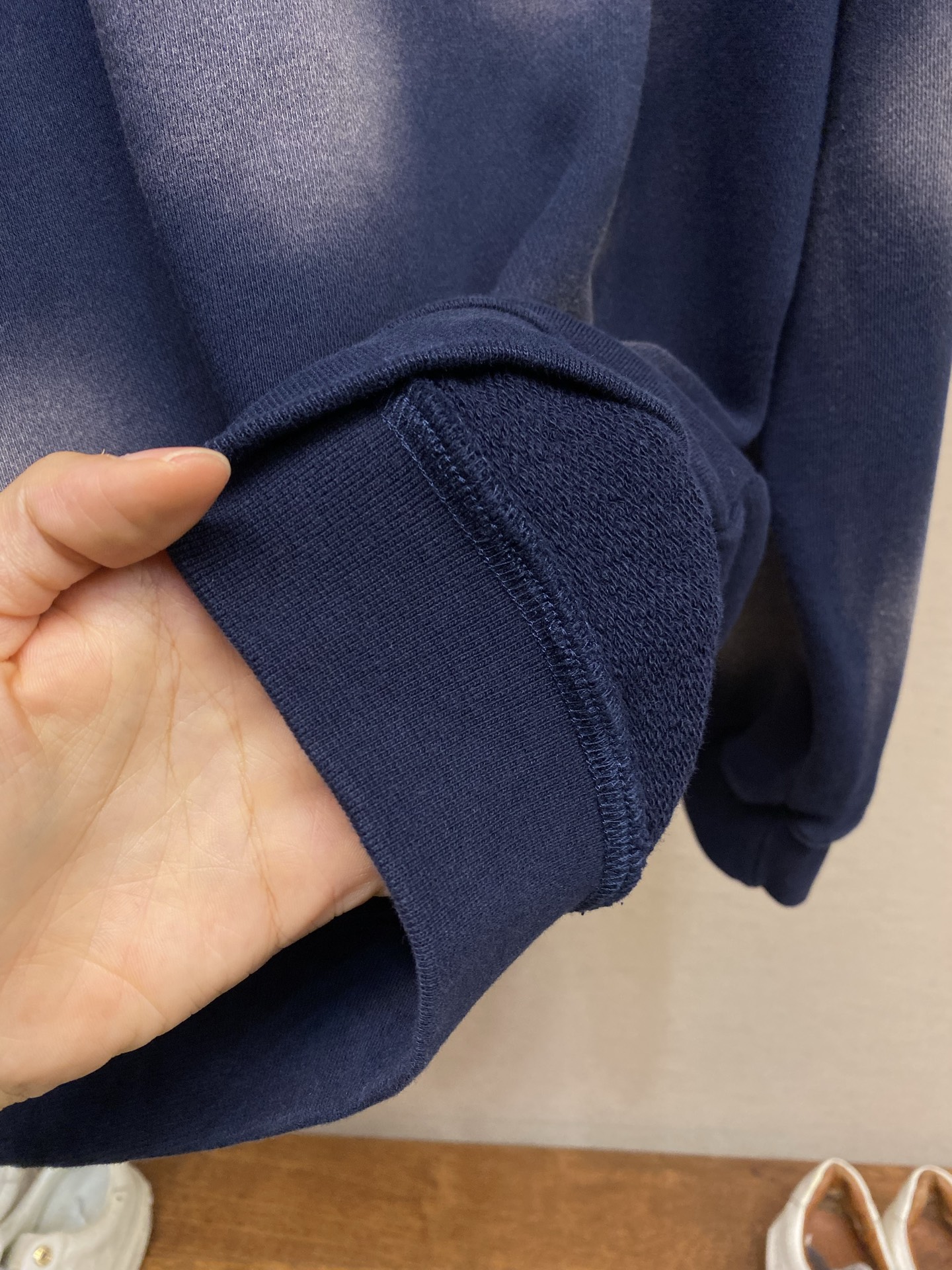 🌟🌟ANIRI 新款洗水做旧纯棉毛圈重磅圆领卫衣 蓝色 皮牌主标 男女同款 尺码：S-XL