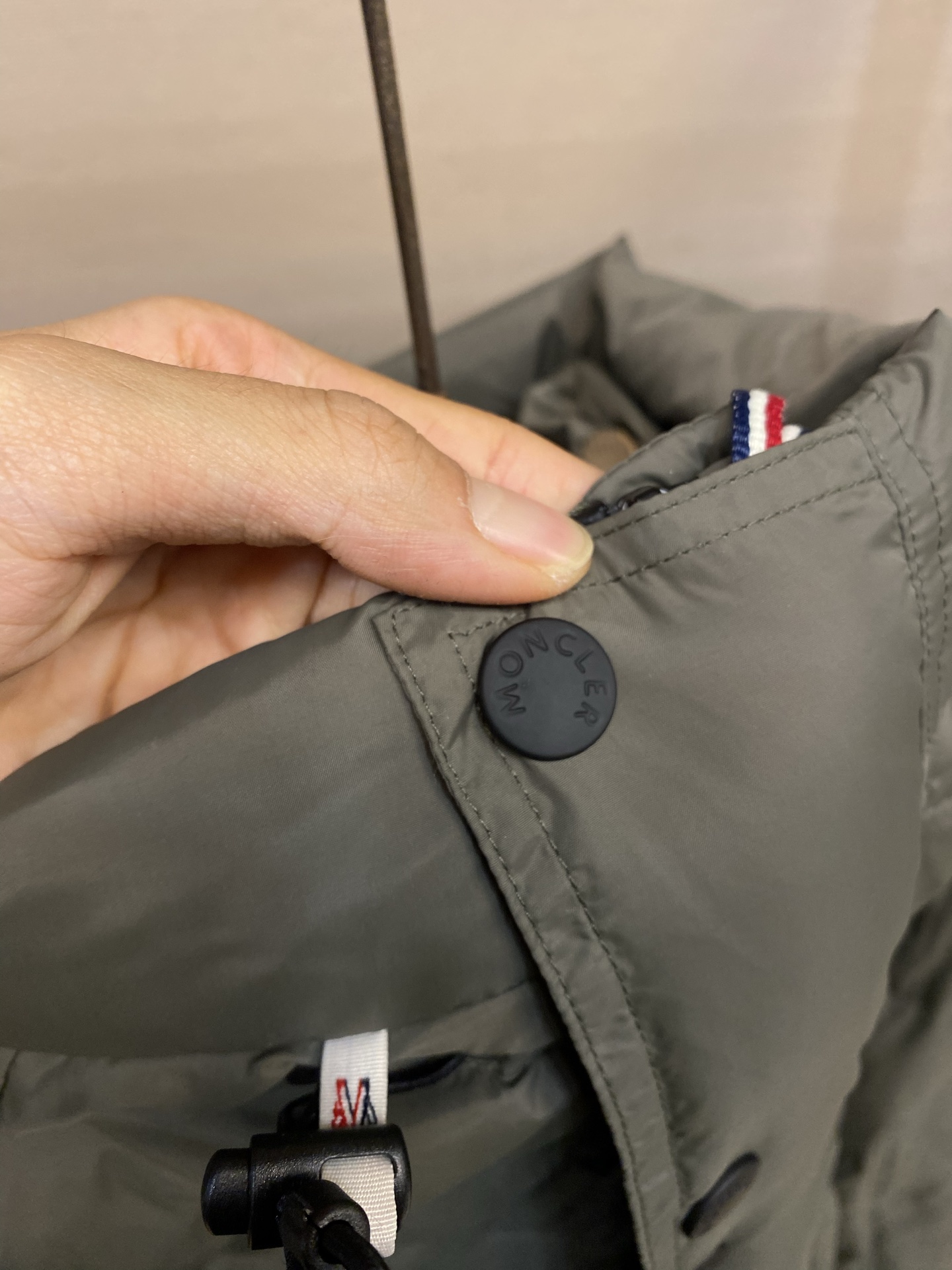 🌟🌟Moncler 秋冬新款羽绒服外套 高端定制 内填充顶级国标纯正90白鸭绒 品质经得起任何形式检验，