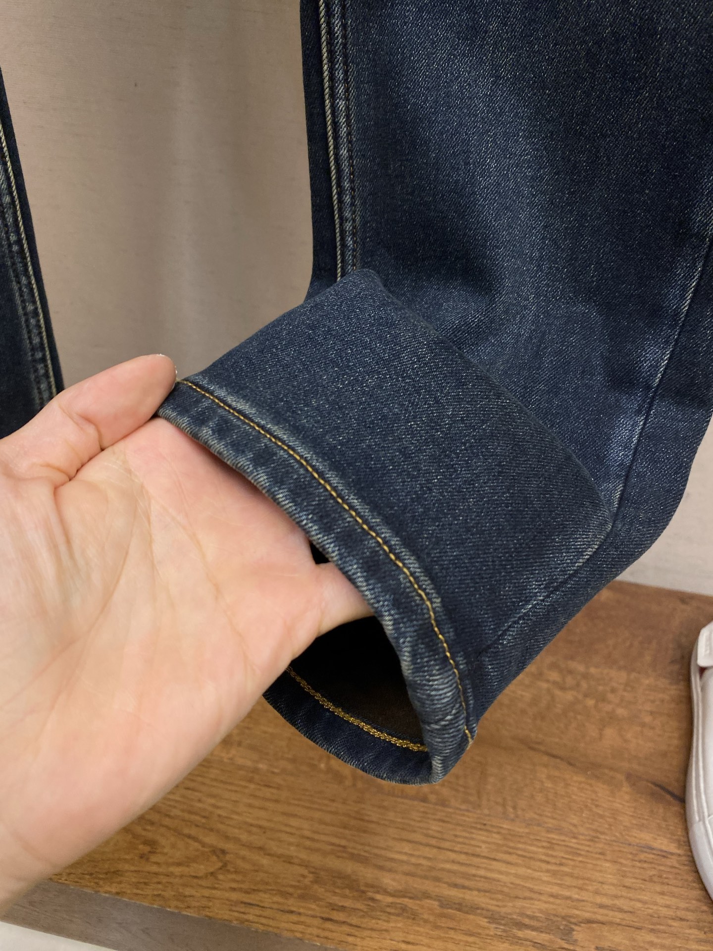 🌟🌟BBR 2025ss好穿不挑身材在搭配上没有太多的限制 随意简洁的衬托其他单品，来展现自己的风格姿态