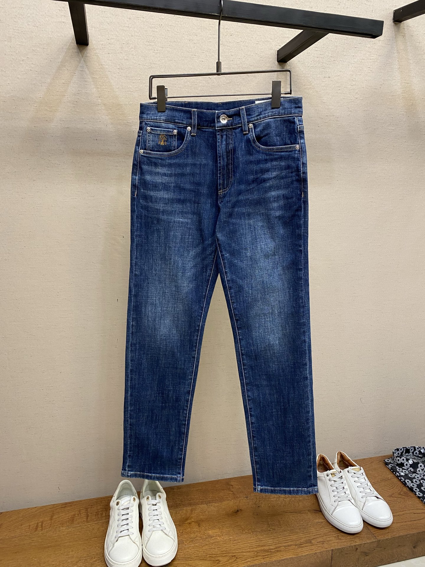 🌟🌟BC 2025ss好穿不挑身材在搭配上没有太多的限制 随意简洁的衬托其他单品，来展现自己的风格姿态～