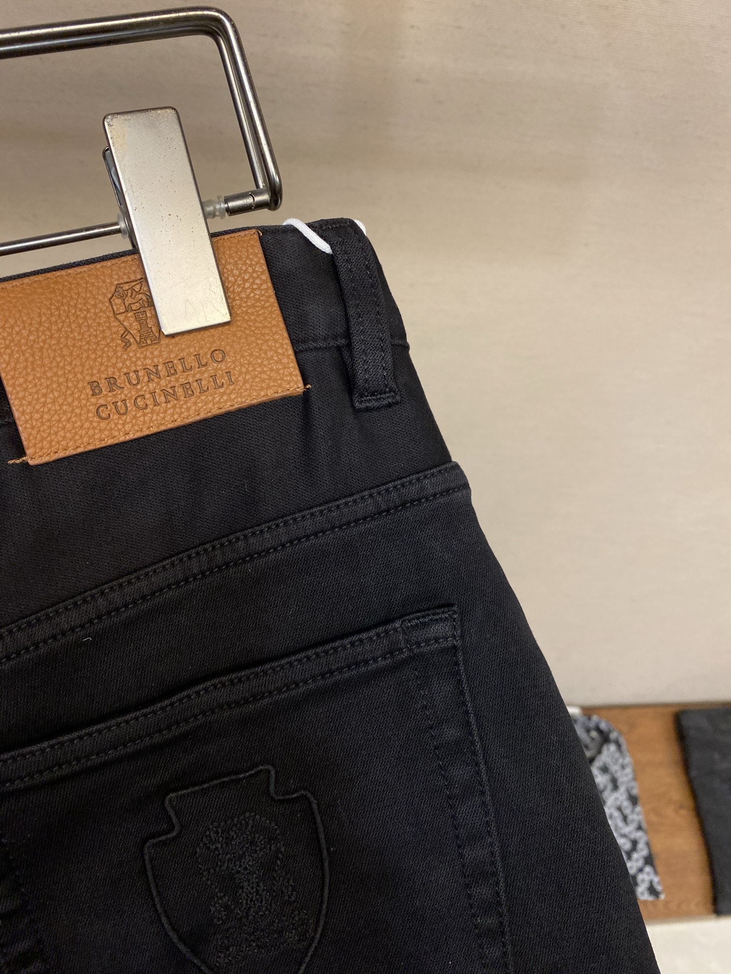 🌟🌟BC 2025ss好穿不挑身材在搭配上没有太多的限制 随意简洁的衬托其他单品，来展现自己的风格姿态～