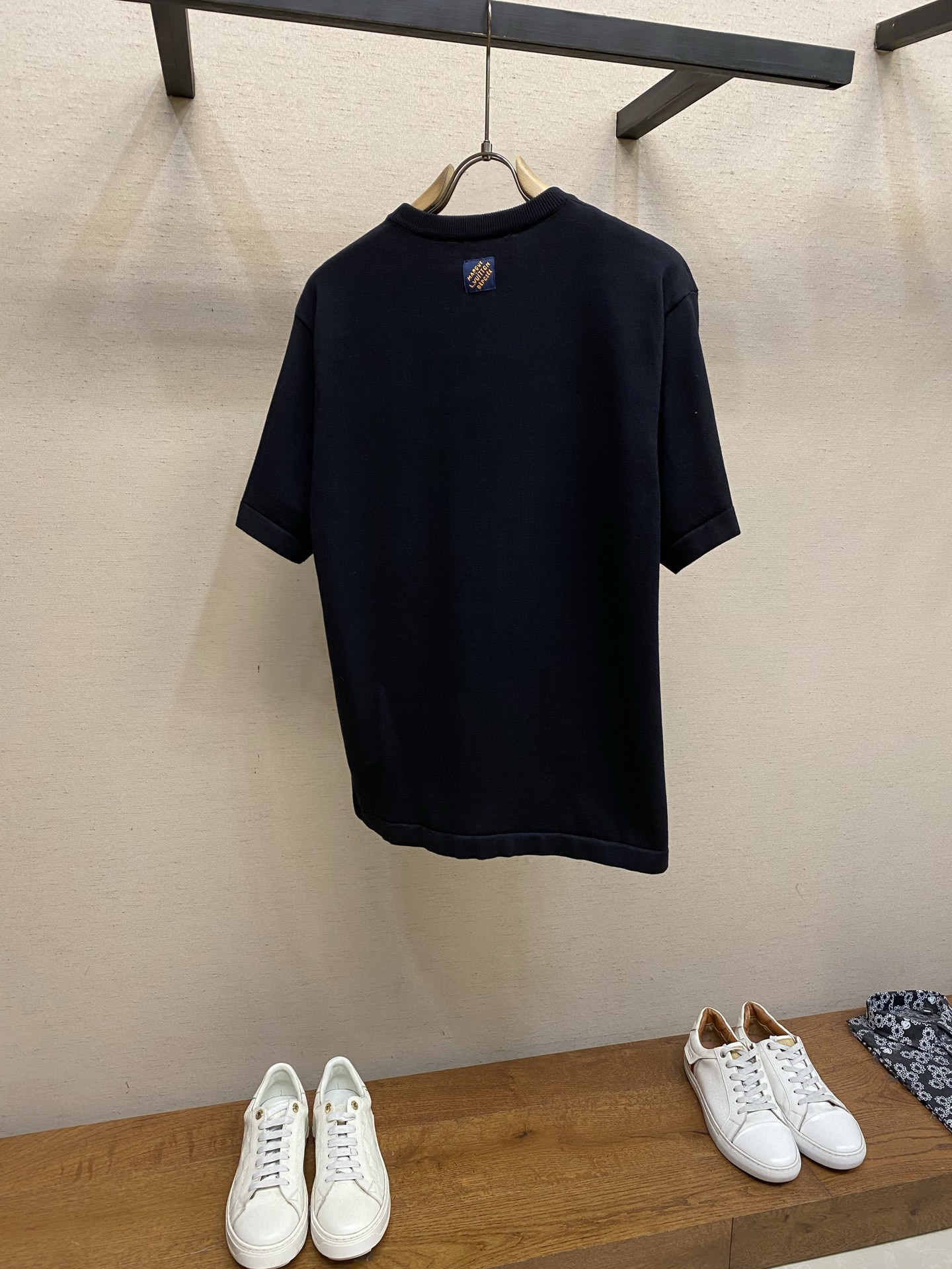 Alternative view of T-Shirt 11921