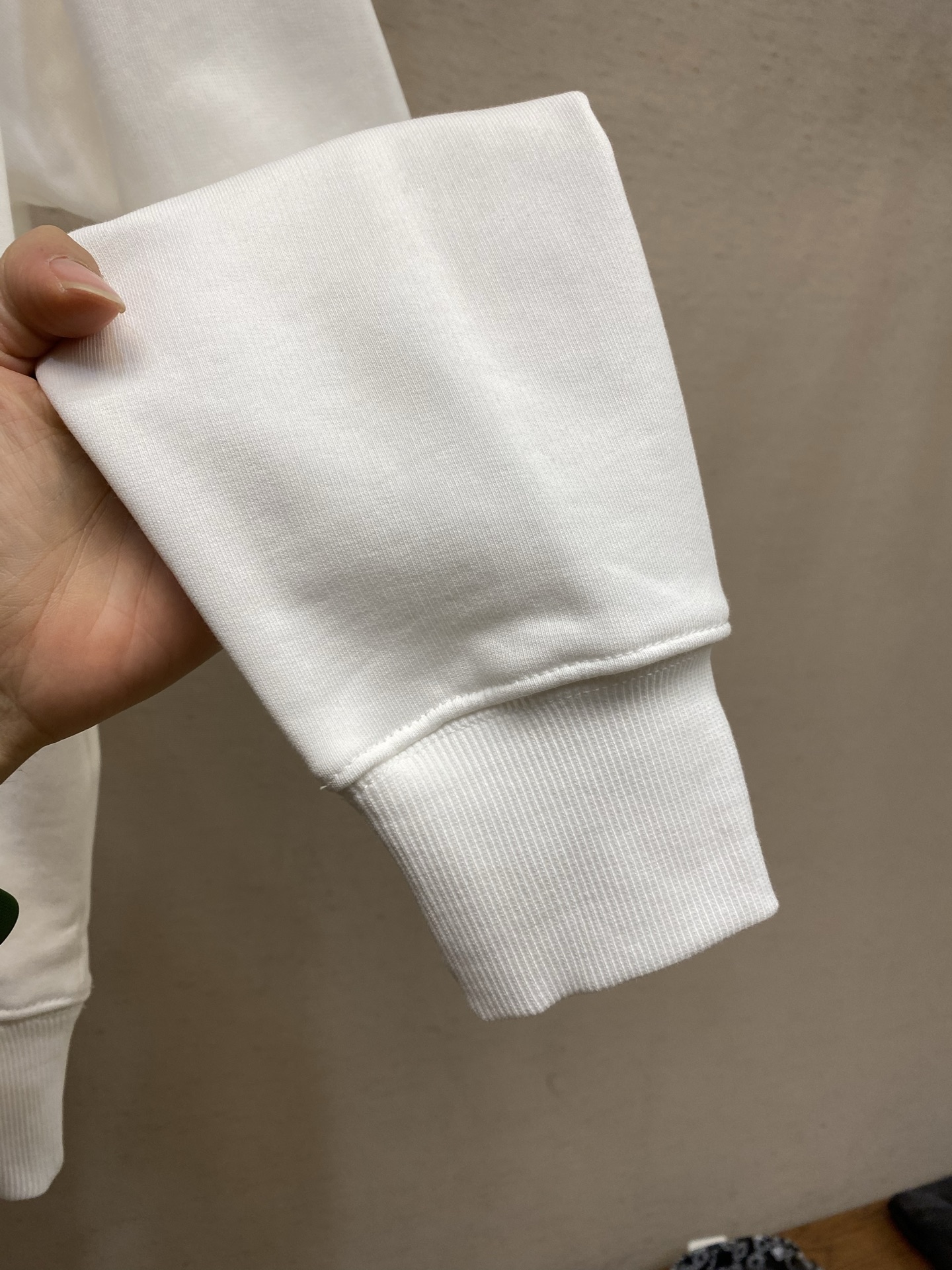 🌟🌟Dior 25新款卫衣白色棉质起绒面料 Dior Clover 图案刺绣乔纳森·安德森 (Jonat