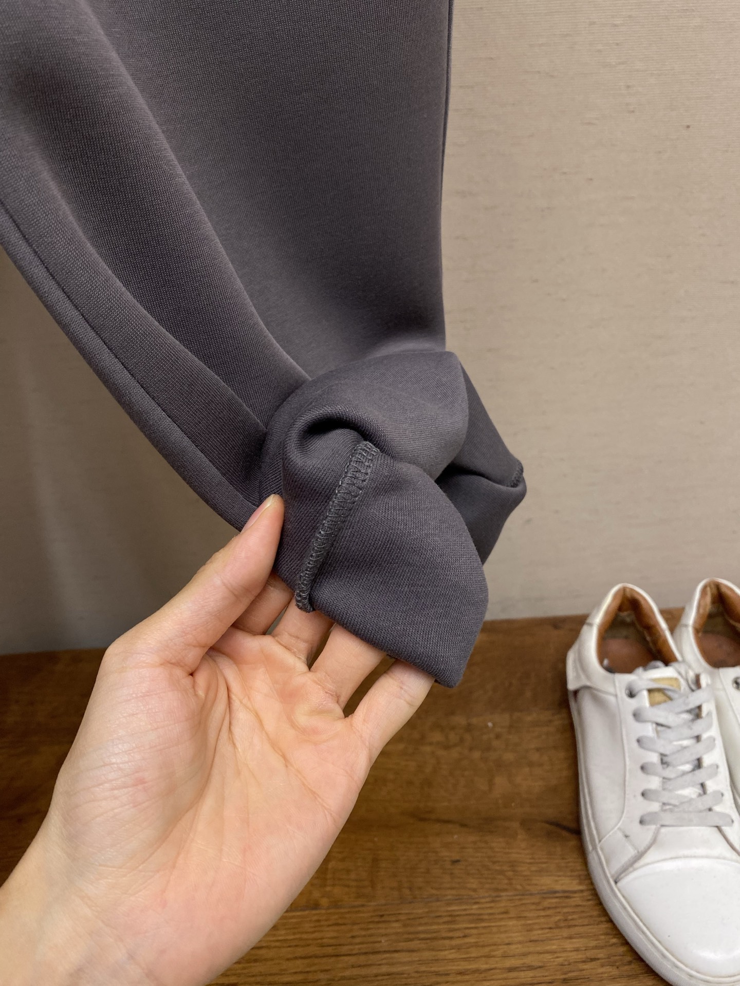 🌟🌟Candad 男士休闲裤👍 最新款上身版型无敌正！绝对可以闭眼收的一款此款裤子非常百搭，弹力腰围,日