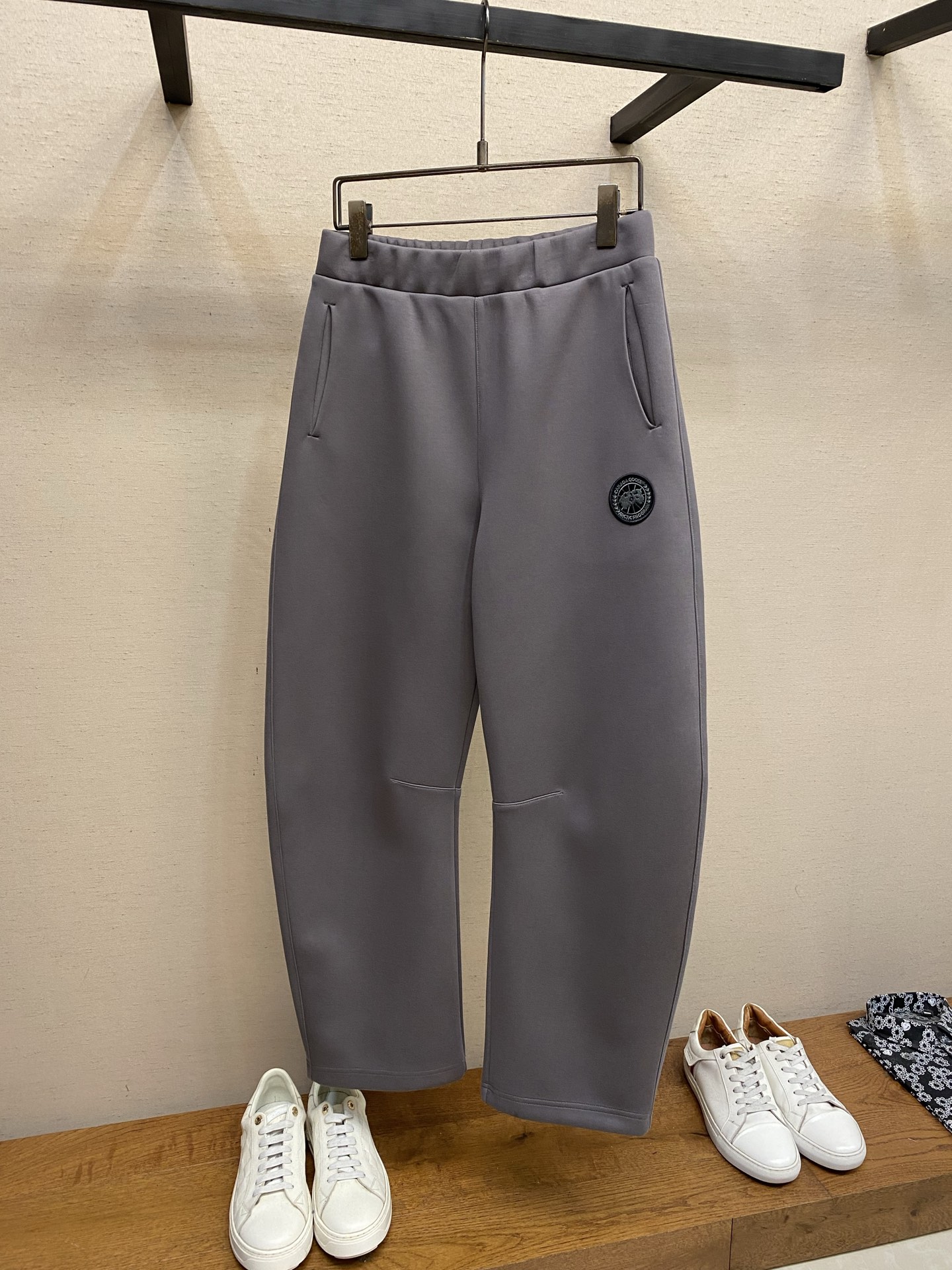 🌟🌟Candad 男士休闲裤👍 最新款上身版型无敌正！绝对可以闭眼收的一款此款裤子非常百搭，弹力腰围,日