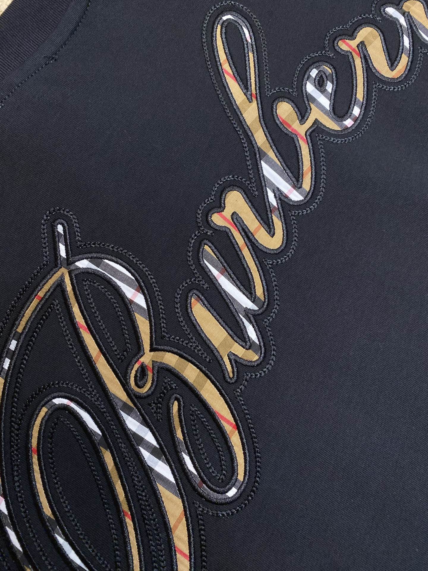 🌟🌟BBR Burberry男士短袖T恤， 柔软透气，夏天穿超舒服!背部草书Logo+格纹刺绣，细节满分