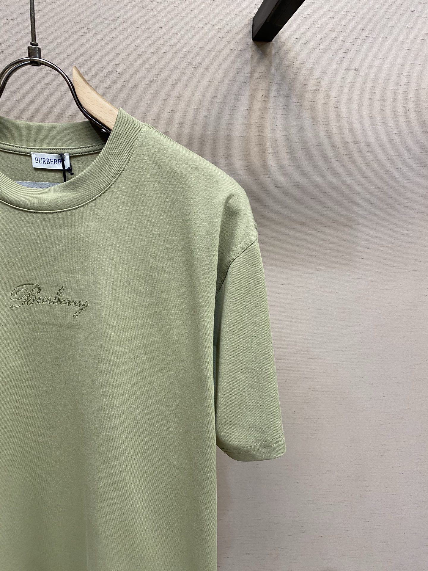 🌟🌟BBR Burberry男士短袖T恤， 柔软透气，夏天穿超舒服!背部草书Logo+格纹刺绣，细节满分