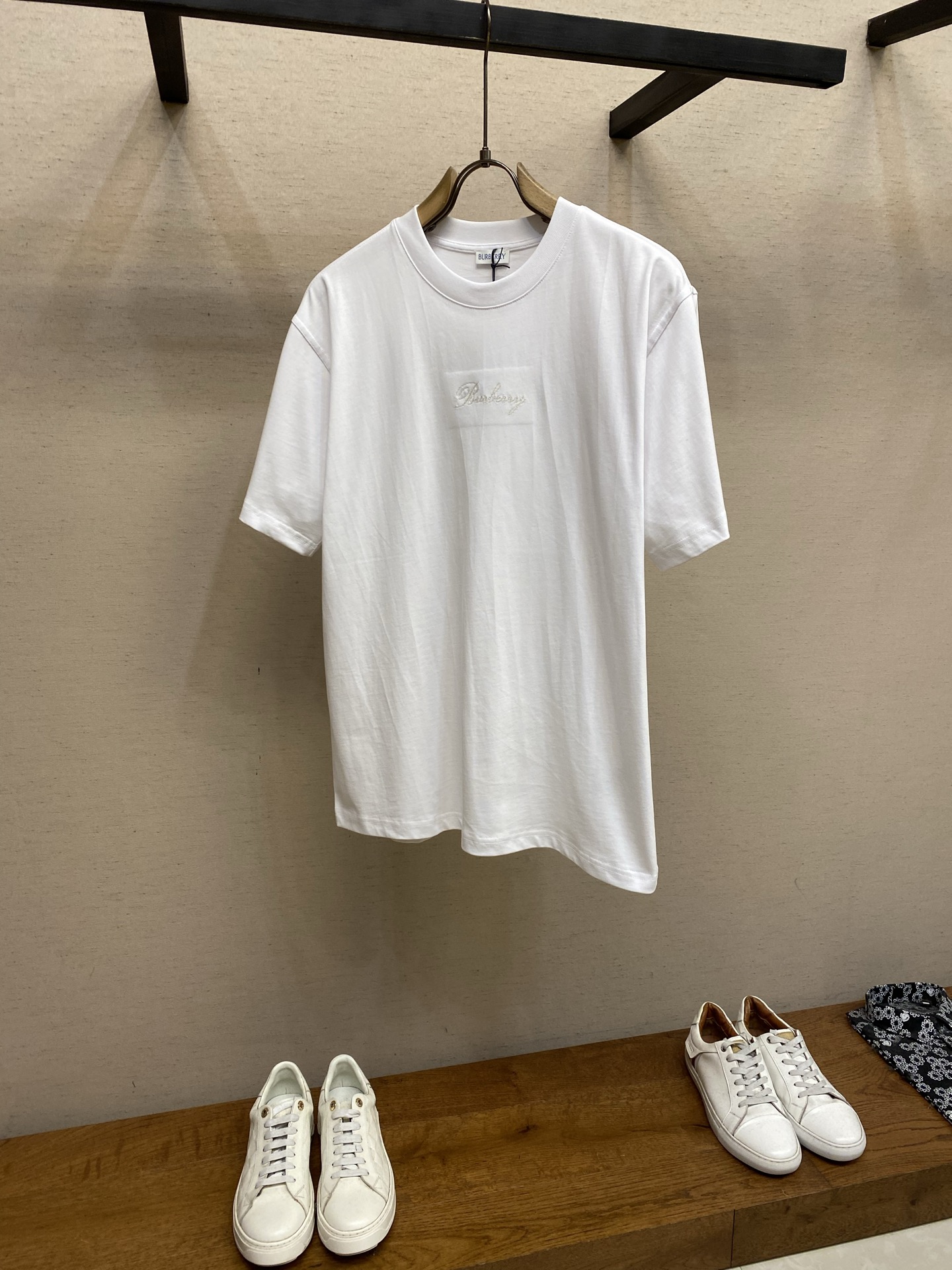 🌟🌟BBR Burberry男士短袖T恤， 柔软透气，夏天穿超舒服!背部草书Logo+格纹刺绣，细节满分