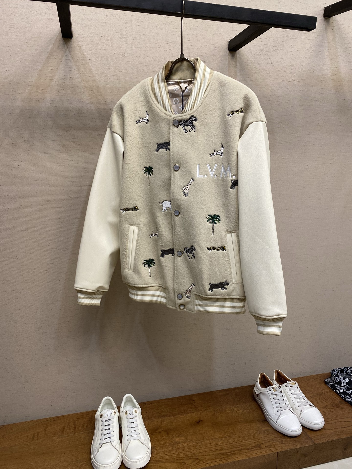 NO:727766,1V198609091V x 支持年后售后 THE DARJEELING LIMITED动物刺绣棒球服夹克外套 尺码S-XL,,jackets & coats,jackets & coats,,Men's clothing