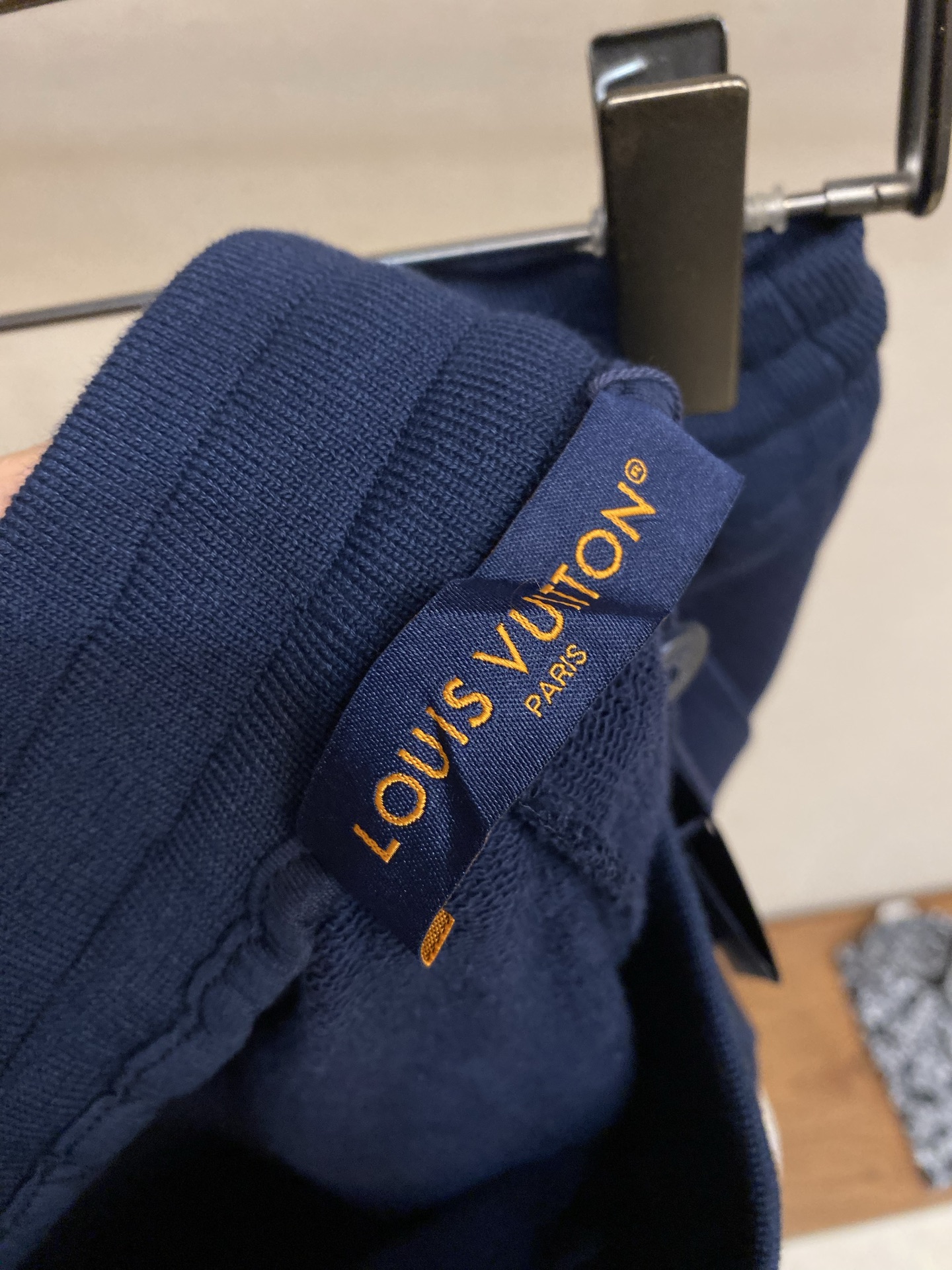 루이비통 2026FW 남성 바지 132294 Louis Vuitton Pants 썸네일 이미지
