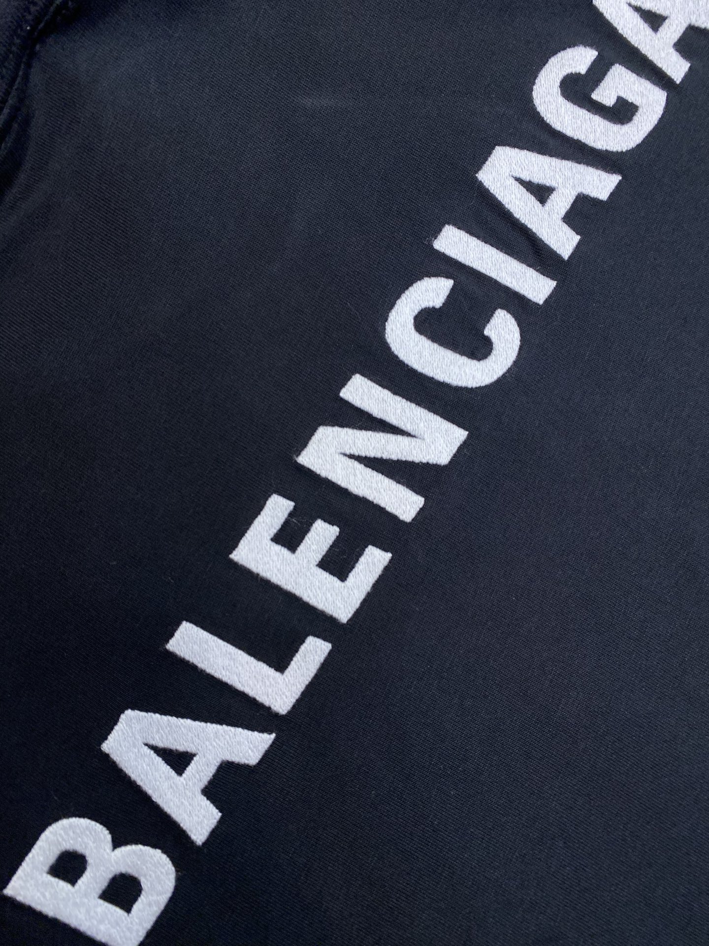 발렌시아가 26SS 남성 반팔 132329 Balenciaga T Shirt 썸네일 이미지