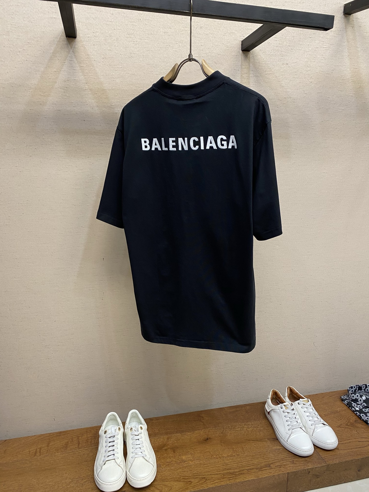 발렌시아가 26SS 남성 반팔 132329 Balenciaga T Shirt 썸네일 이미지