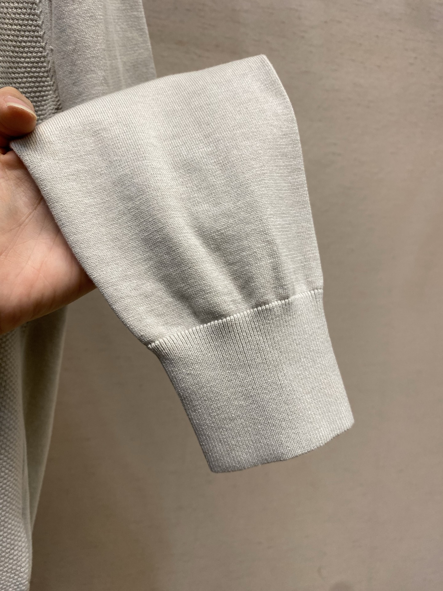 🌟🌟 1V/路易 SS26 Monogram镂空提花拼接针织毛衣开衫尺码：S-XLS：衣长66 胸围10