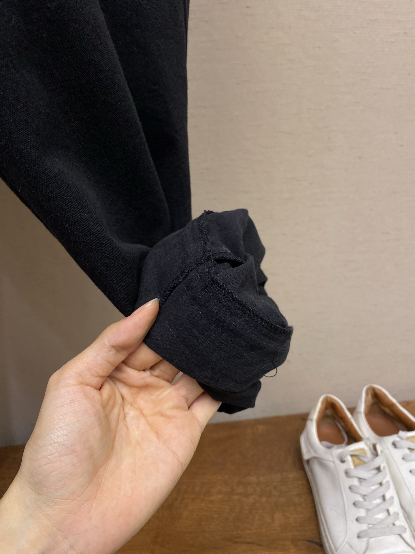 🌟🌟 Maison Margiela MM6马吉拉新款重磅黑色棉麻直筒宽松休闲裤 裤脚双层拼接设计 细节