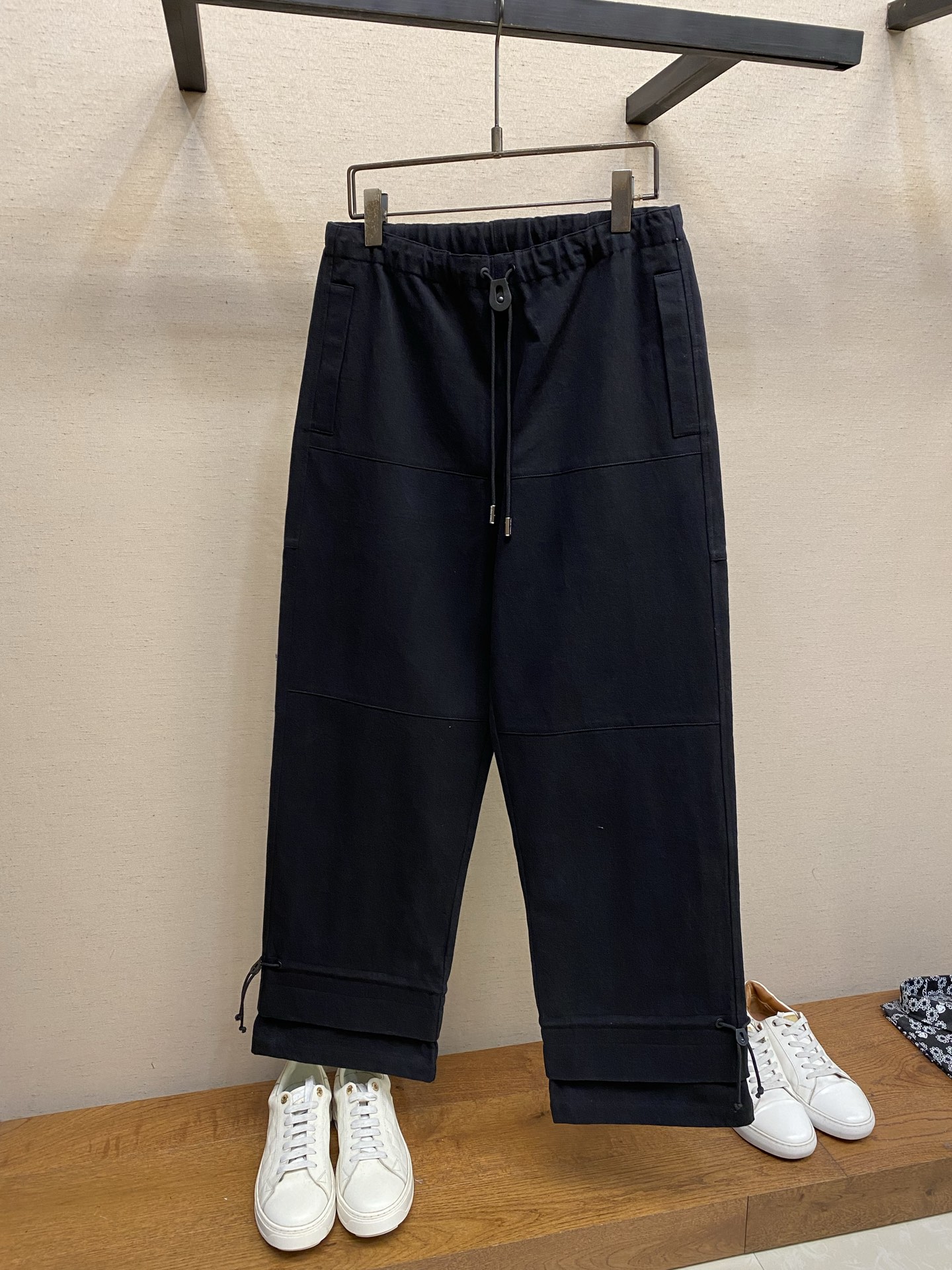 🌟🌟 Maison Margiela MM6马吉拉新款重磅黑色棉麻直筒宽松休闲裤 裤脚双层拼接设计 细节