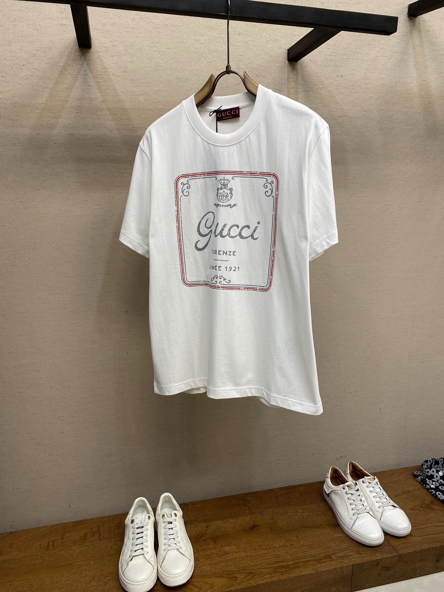 🌟🌟Gucci 26SS 典藏标识“Gu*ci Firenze Since 1921”经由不同工艺焕新演