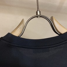🌟🌟,,Moncler 新款短袖yyds😍 日常出门闭眼搭 定制纯棉弹力棉面料短袖T恤 魅力在于创造了简约奢华感的时尚 🌟🌟,,Moncler 新款短袖yyds😍 日常出门闭眼搭 定制纯棉弹力棉面料短袖T恤 魅力在于创造了简约奢华感的时尚