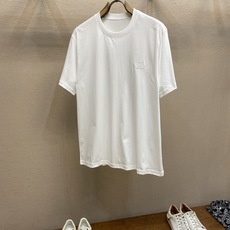 🌟🌟,,Gucci 新款短袖yyds😍 日常出门闭眼搭 定制纯棉弹力棉面料短袖T恤 魅力在于创造了简约奢华感的时尚,随 🌟🌟,,Gucci 新款短袖yyds😍 日常出门闭眼搭 定制纯棉弹力棉面料短袖T恤 魅力在于创造了简约奢华感的时尚,随