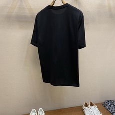 🌟🌟,,Gucci 新款短袖yyds😍 日常出门闭眼搭 定制纯棉弹力棉面料短袖T恤 魅力在于创造了简约奢华感的时尚,随 🌟🌟,,Gucci 新款短袖yyds😍 日常出门闭眼搭 定制纯棉弹力棉面料短袖T恤 魅力在于创造了简约奢华感的时尚,随