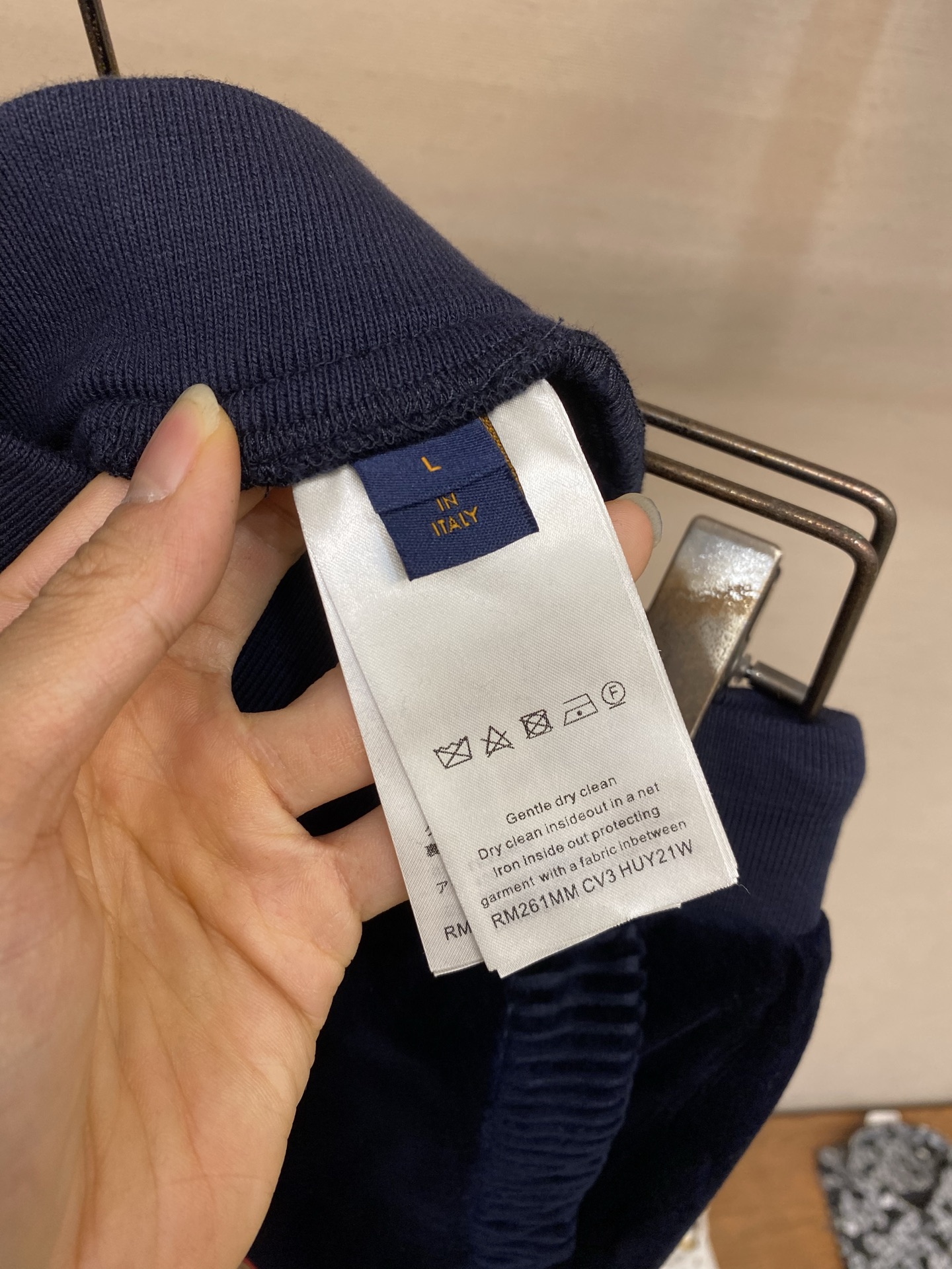 。（裤子）🌟🌟1V 丝绒纯色抽绳针织运动裤 正品16000购入 定染100%棉丝绒400克 定染100%
