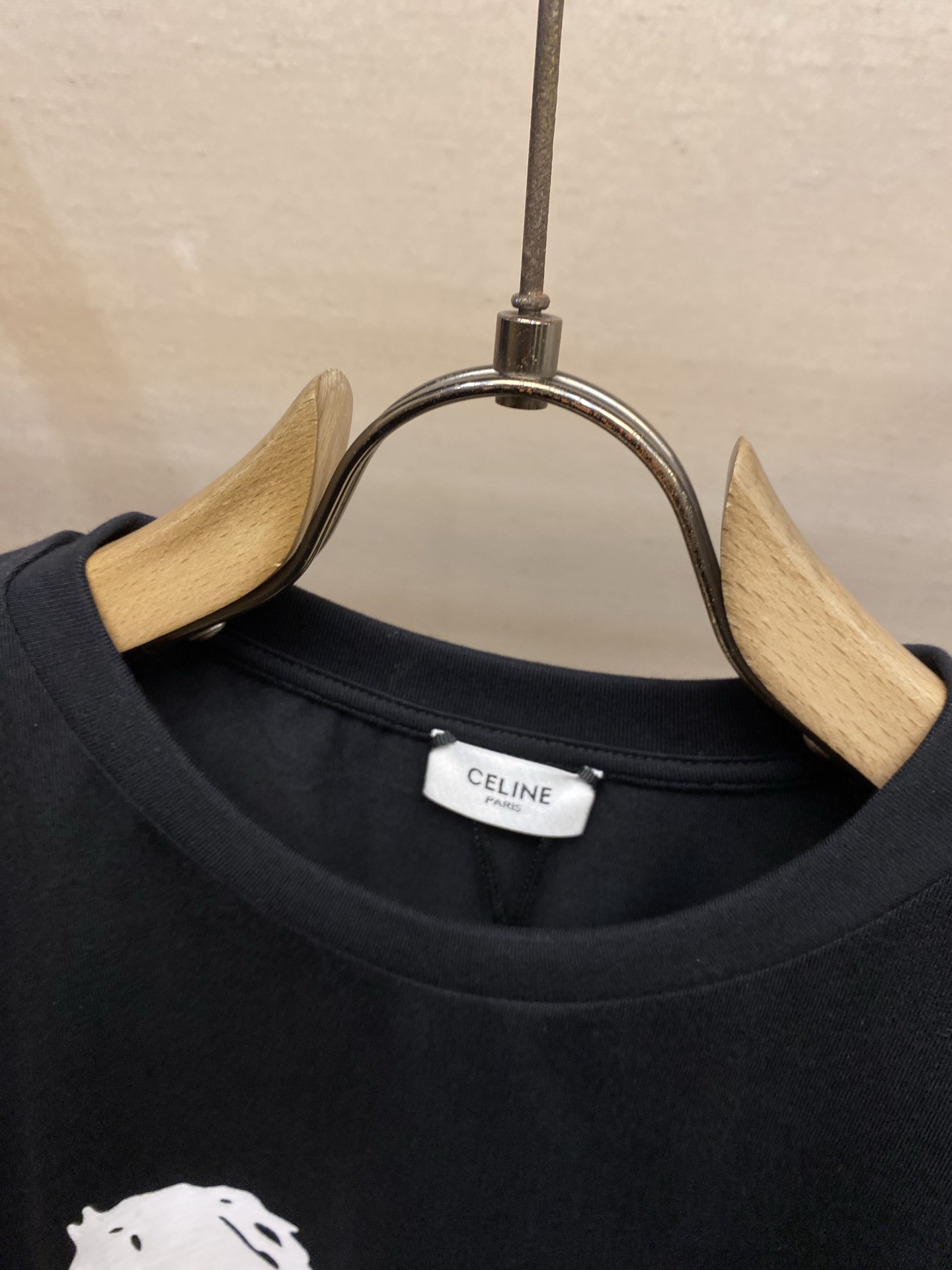 🌟🌟Celine 马车印花圆领短袖发售色系：黑色、白色⚠️原,900购买；纯棉质轻盈面料、马车图案胶浆印