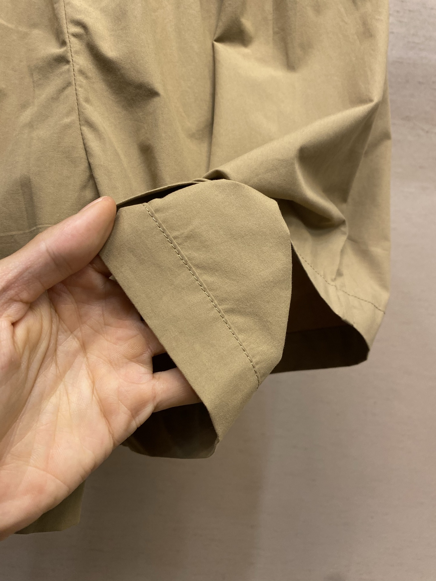 🌟🌟Prada 工装翻盖口袋短裤发售色系：藏蓝、卡其⚠️原,600购买；棉质府绸面料材质、前福翻盖口袋、