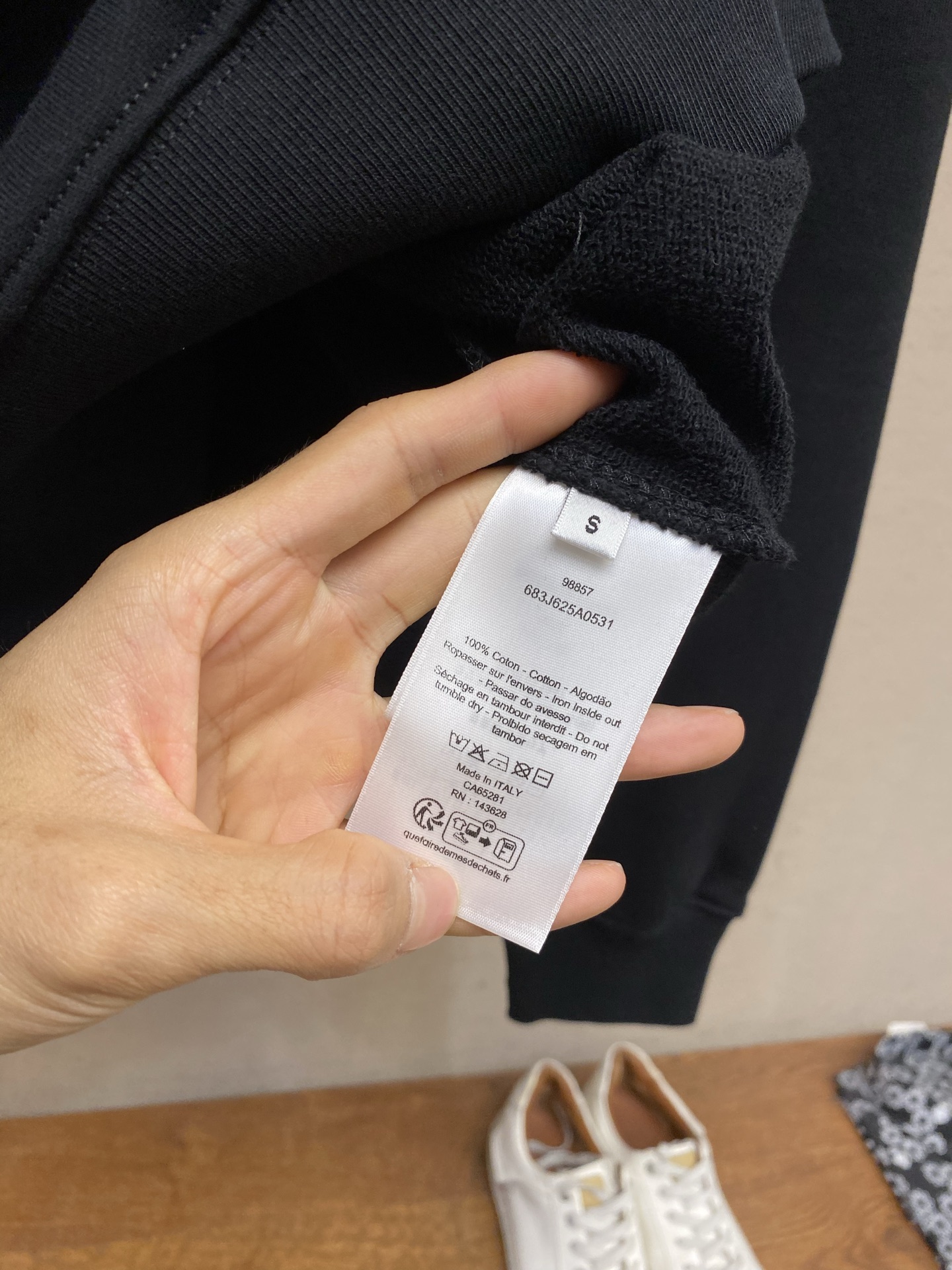 🌟🌟Dior 宣言刺绣圆领卫衣⚠️原¥13050购买；棉质鱼鳞底面料、斜纹挨针刺绣、常规圆领版型、新款辅