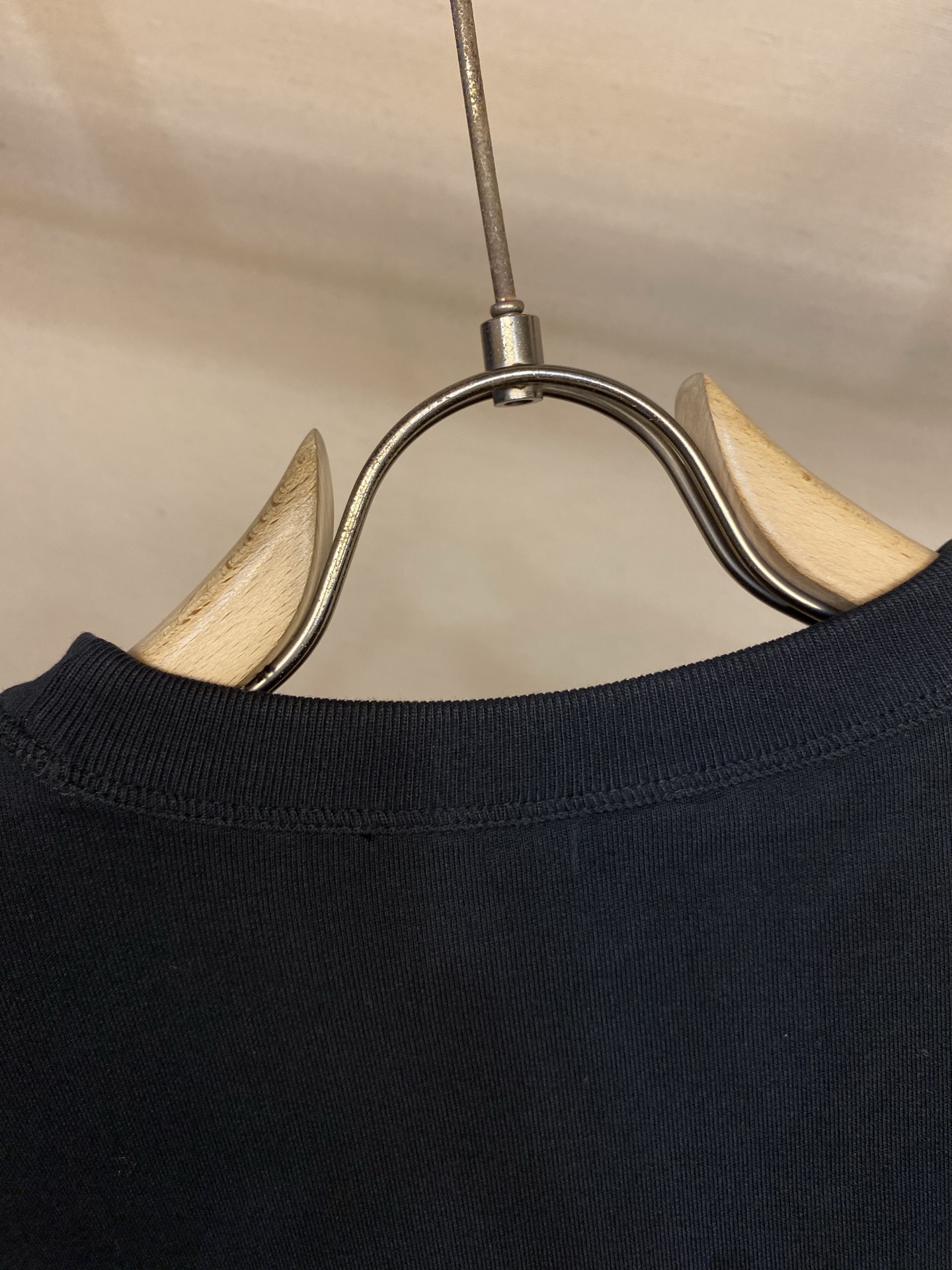 🌟🌟Dior 宣言刺绣圆领卫衣⚠️原¥13050购买；棉质鱼鳞底面料、斜纹挨针刺绣、常规圆领版型、新款辅