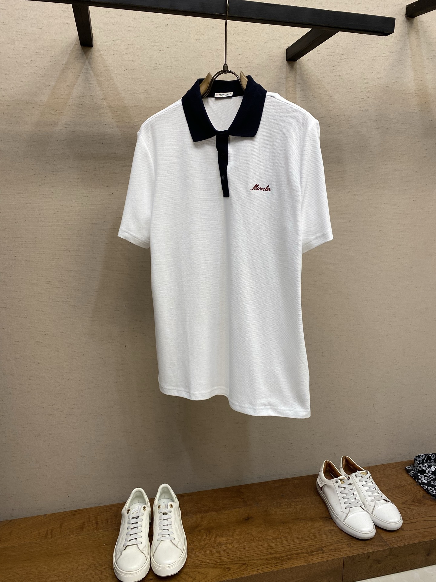 🌟🌟Moncler 刺绣标识短袖休闲POLO衫 正品3500购入开发 100%精梳棉六棱珠地布220克 