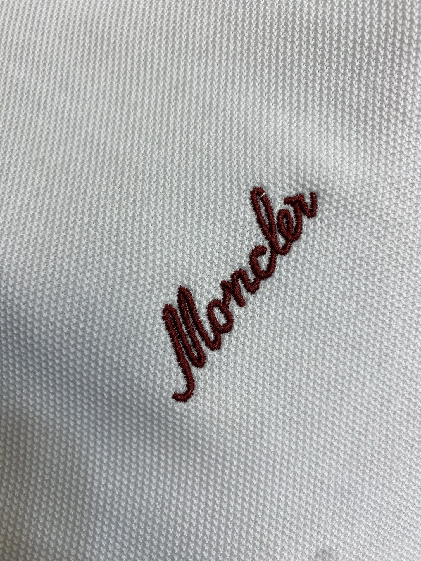 🌟🌟Moncler 刺绣标识短袖休闲POLO衫 正品3500购入开发 100%精梳棉六棱珠地布220克 