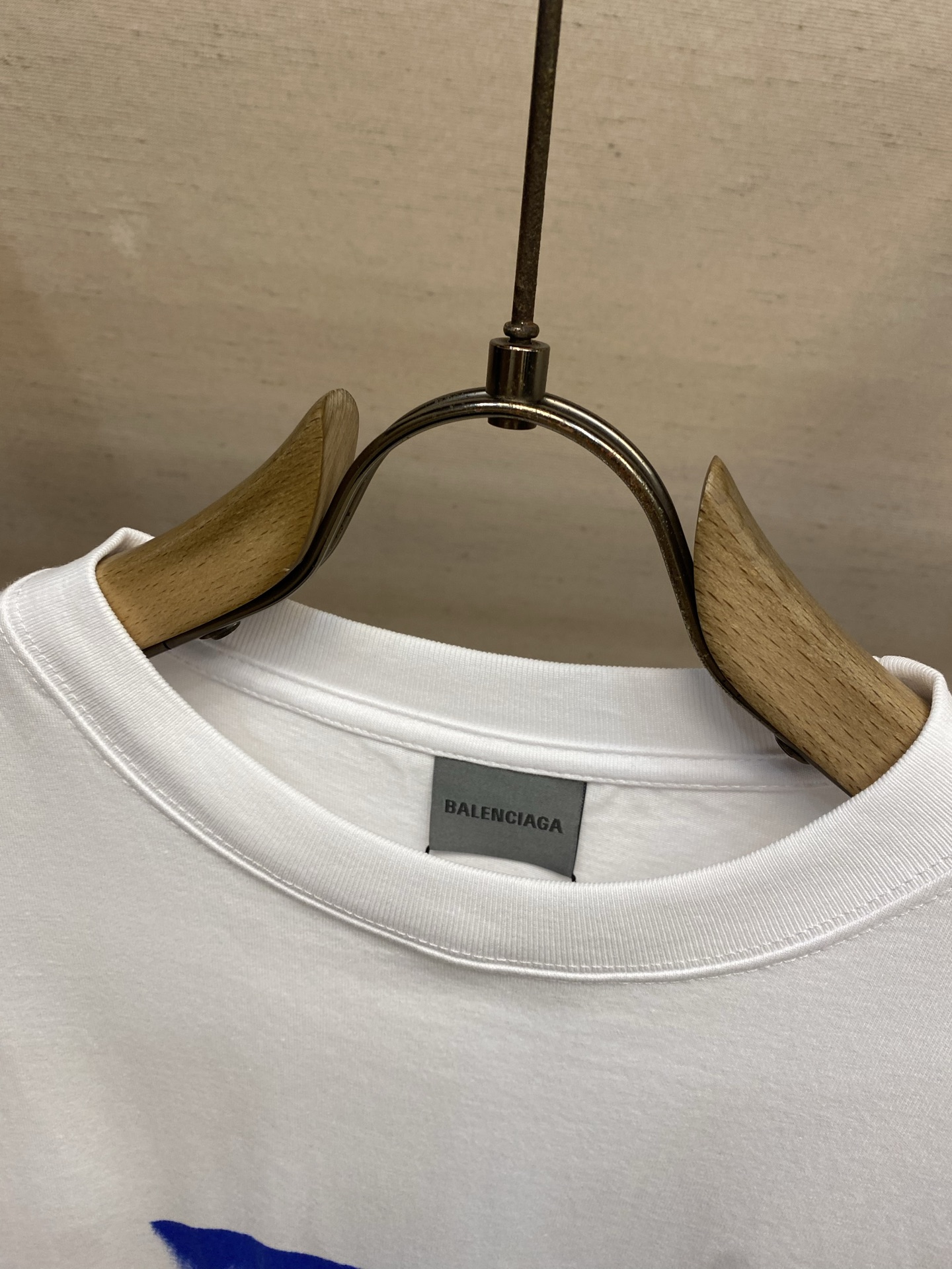（上衣）🌟🌟Balenciaga ，液化印绣圆领短袖⚠️原¥6150购买；纯棉平纹针织面料、正面饰以we