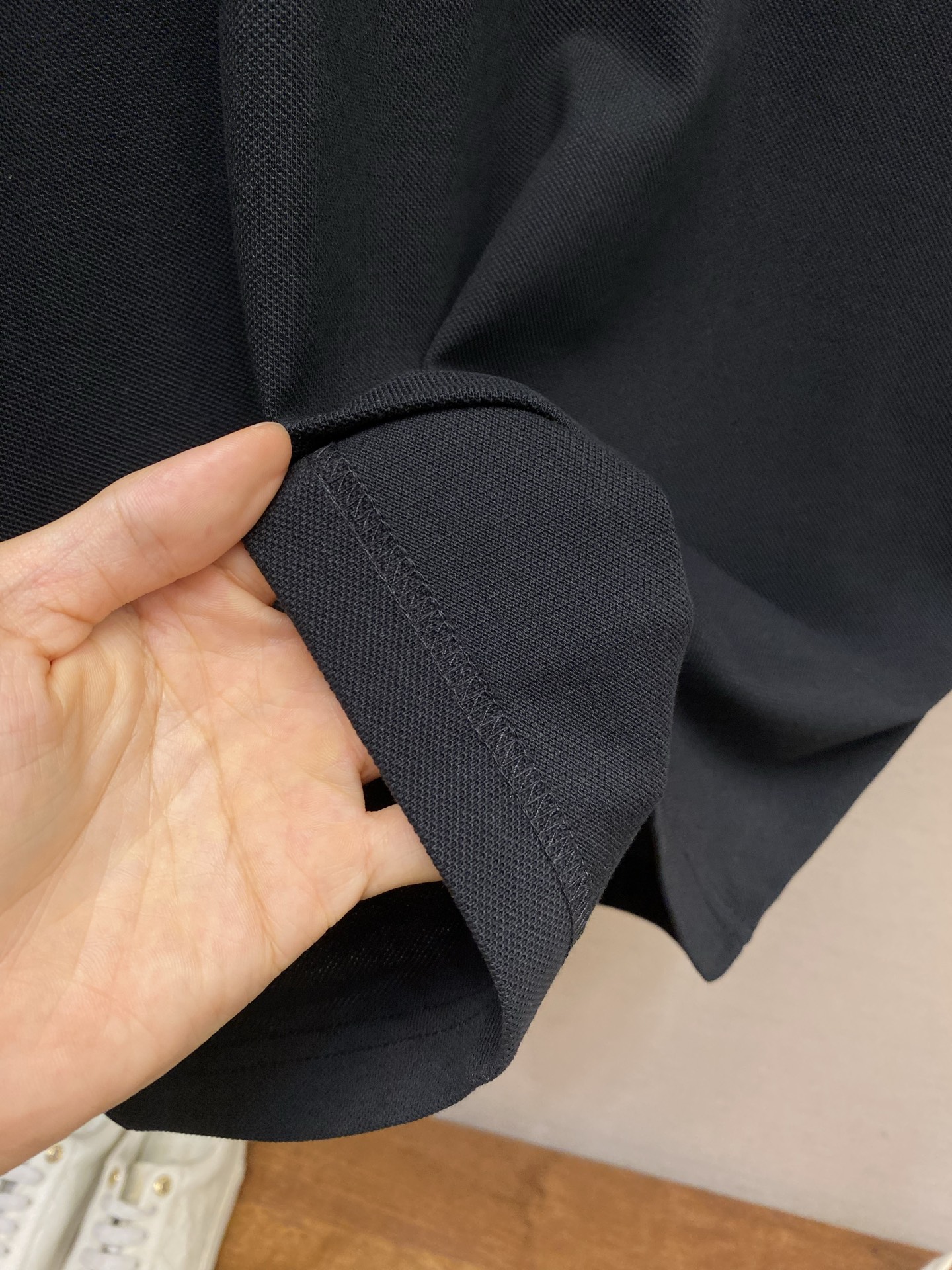 🌟🌟Gucci ，马衔扣刺绣圆领短袖发售色系：黑色、白色⚠️原¥6350购买；双纱珠地棉面料、马衔扣刺绣