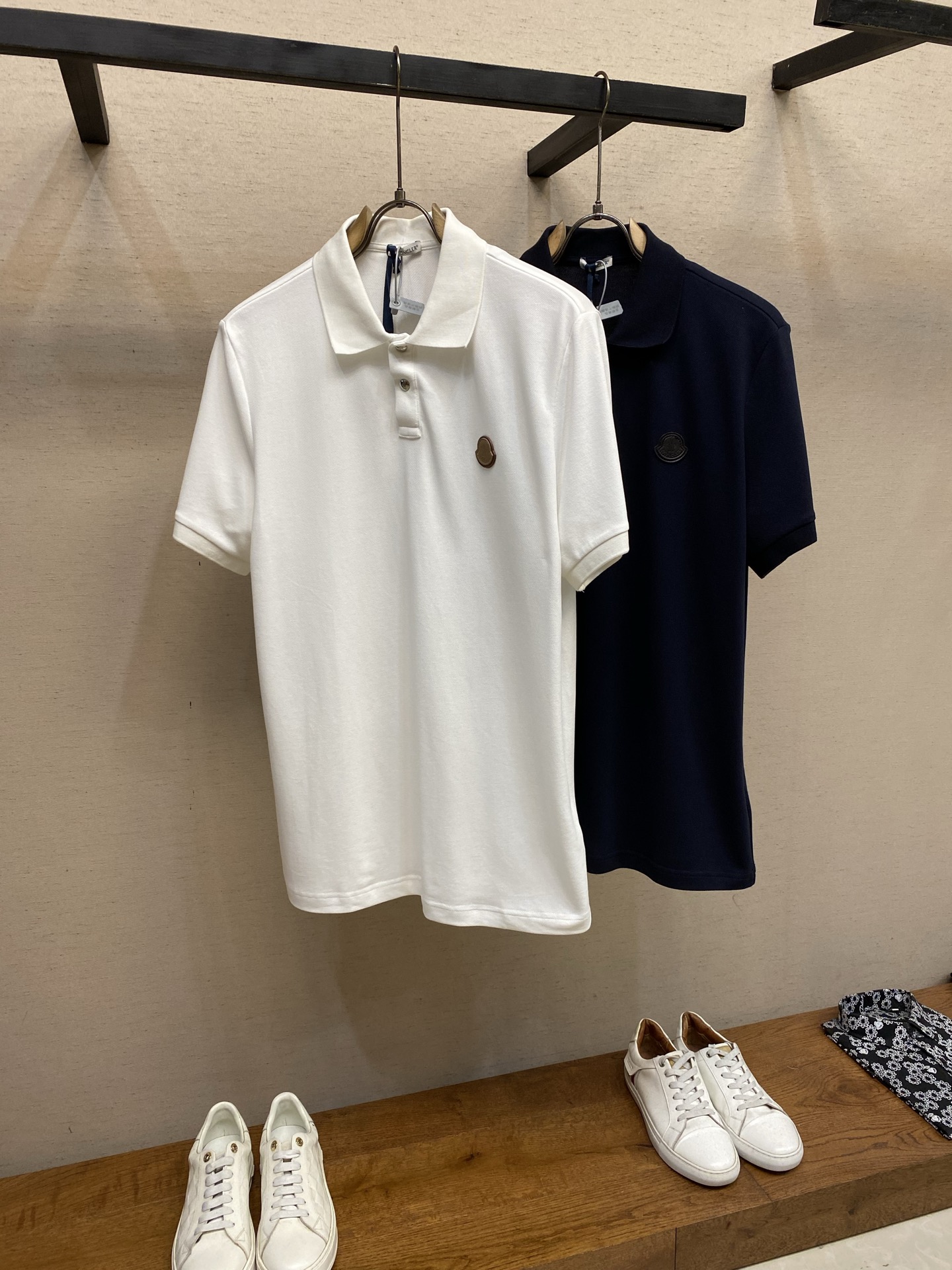 🌟🌟Moncler ，标识贴片棉质珠地POLO衫 正品3950购入开发 40支100%精梳棉珠地面料22