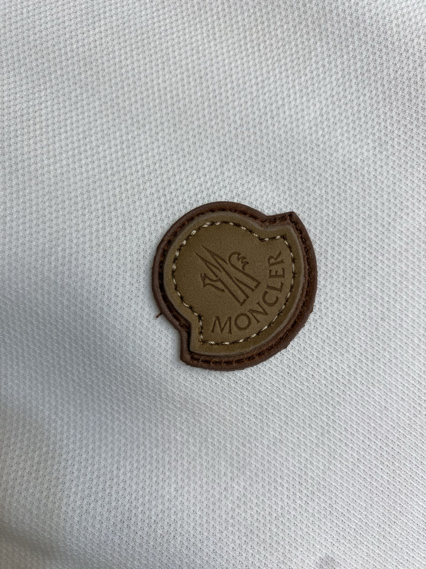🌟🌟Moncler ，标识贴片棉质珠地POLO衫 正品3950购入开发 40支100%精梳棉珠地面料22