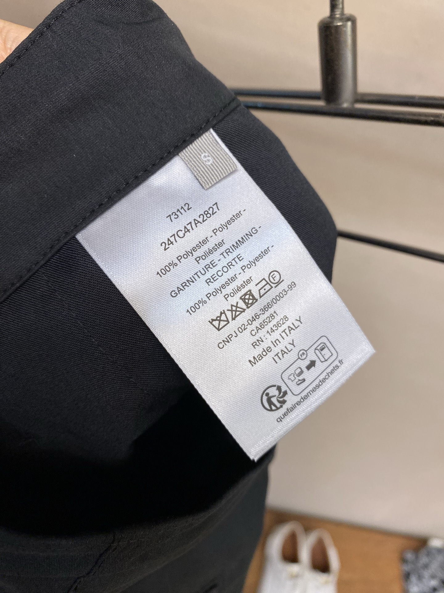 🌟🌟Dior，CD*2026春夏新品工装短裤，前中拉链开合，棉质细纹面料，logo五金标识。两侧有袋，前