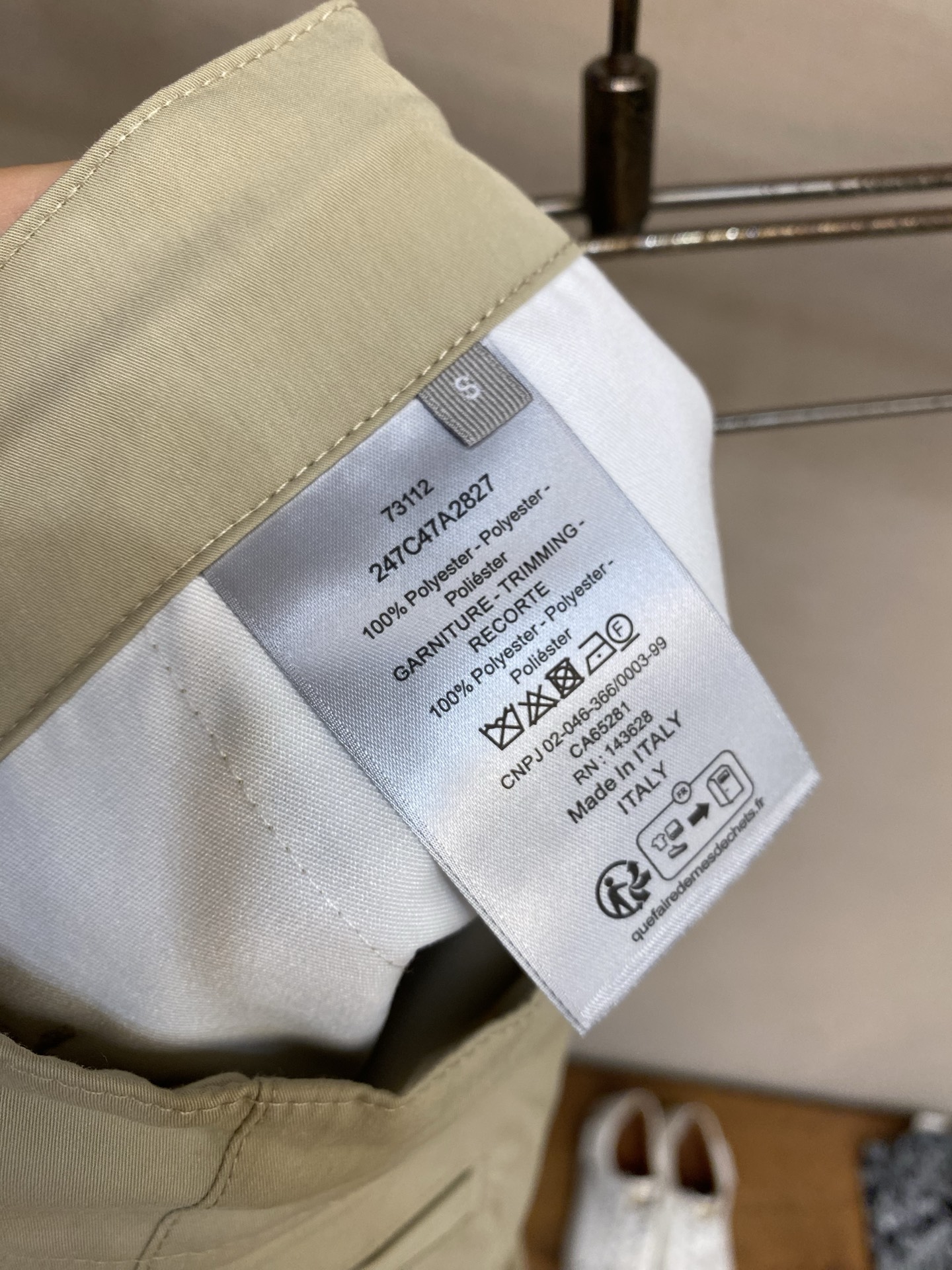 🌟🌟Dior，CD*2026春夏新品工装短裤，前中拉链开合，棉质细纹面料，logo五金标识。两侧有袋，前