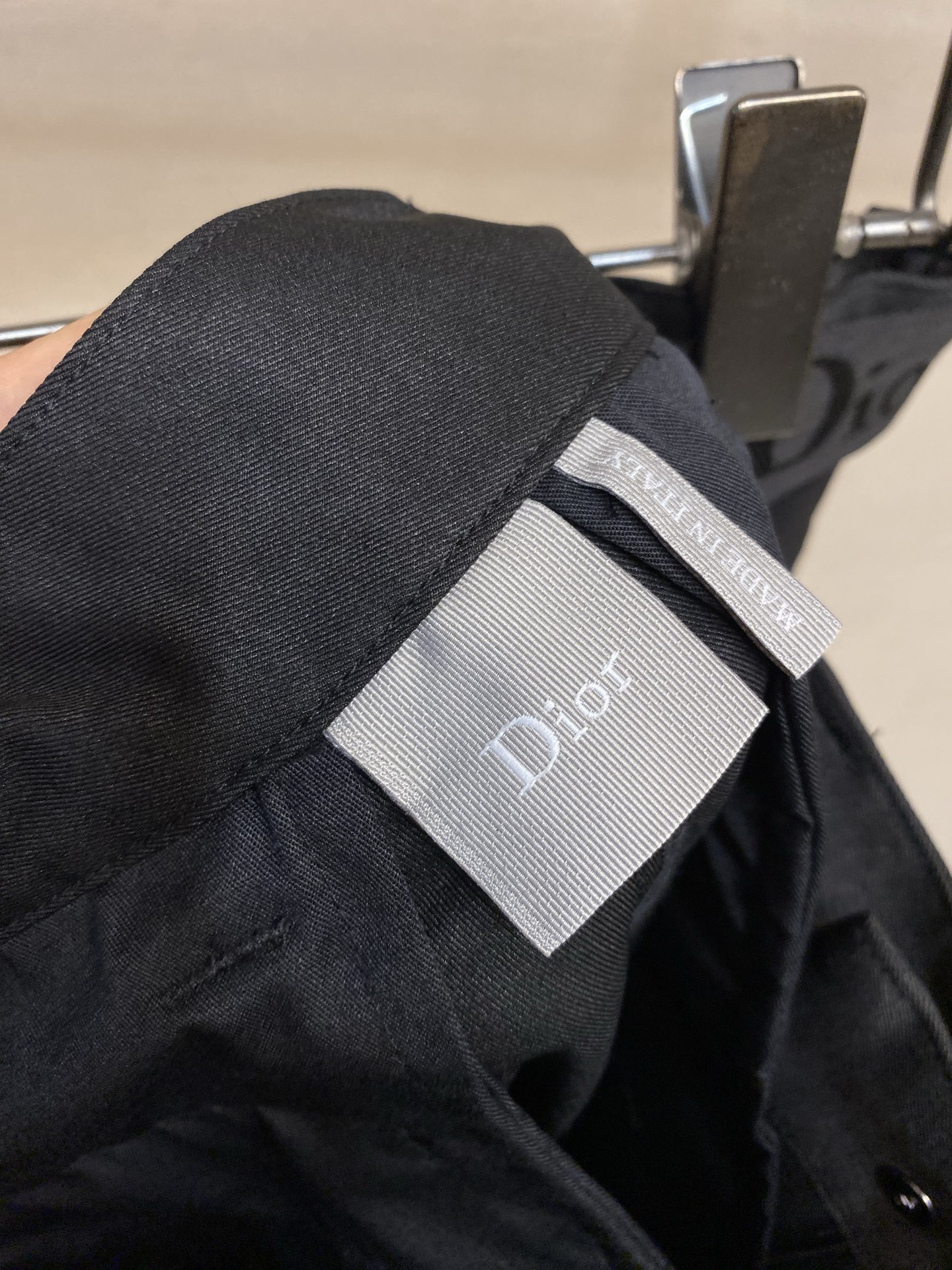 🌟🌟Dior，CD*2026春夏新品工装短裤，前中拉链开合，细纹面料，logo五金标识。多袋工装裤，中腰