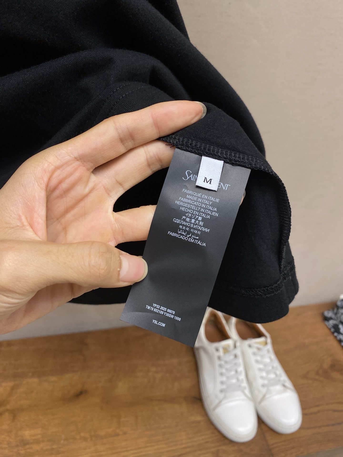 🌟🌟Sloro Piana，圣罗兰夏装新款宽松圆领短袖 logo字母印花设计 柔软透气舒适面料 男女同款