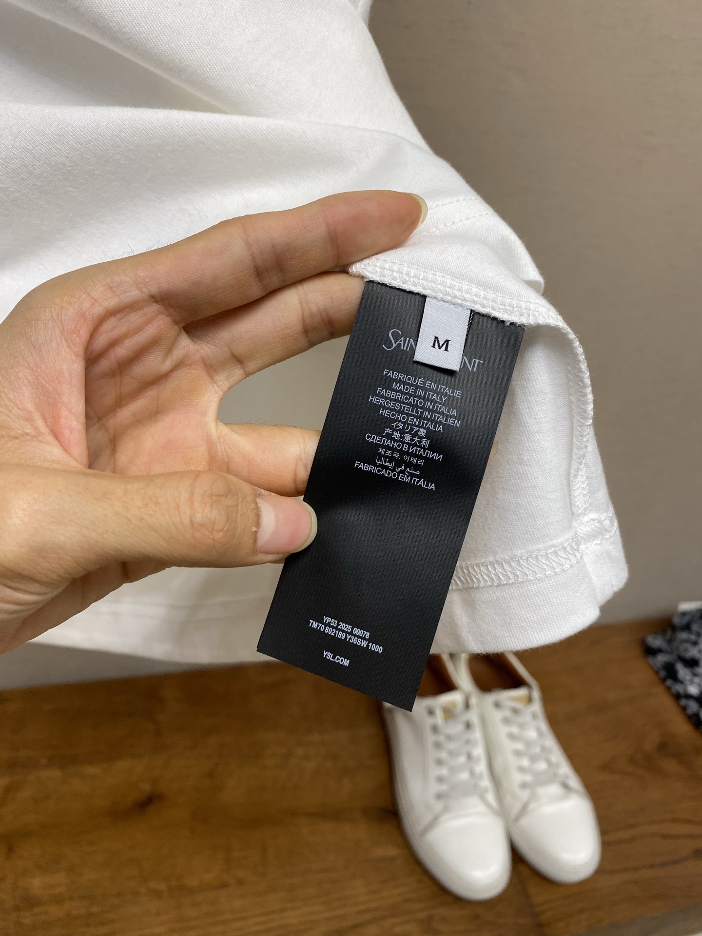 🌟🌟Sloro Piana，圣罗兰夏装新款宽松圆领短袖 logo字母印花设计 柔软透气舒适面料 男女同款