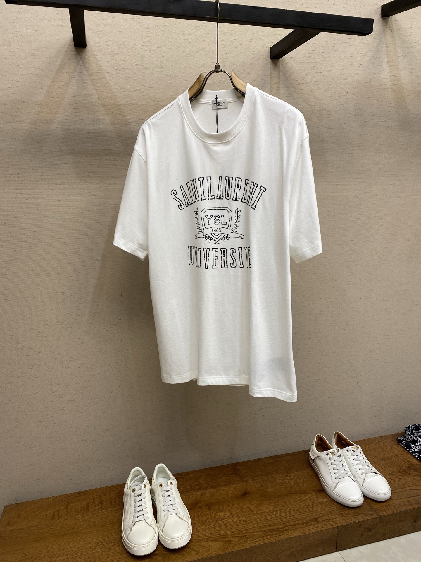 🌟🌟Sloro Piana，圣罗兰夏装新款宽松圆领短袖 logo字母印花设计 柔软透气舒适面料 男女同款