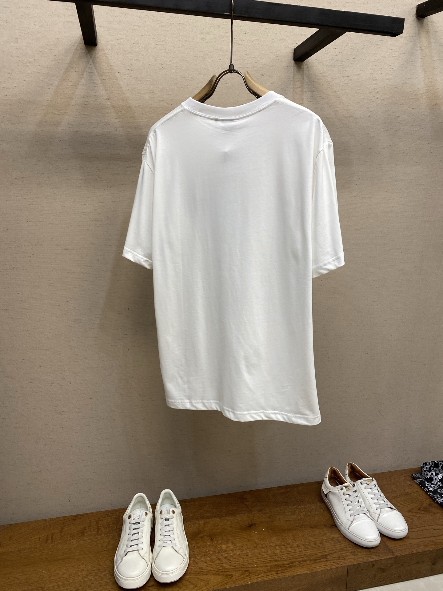🌟🌟Dior ，棉质平纹针织圆领小马刺绣短袖T恤正品7500购入 40支双纱爽棉200克 1*1双纱罗纹