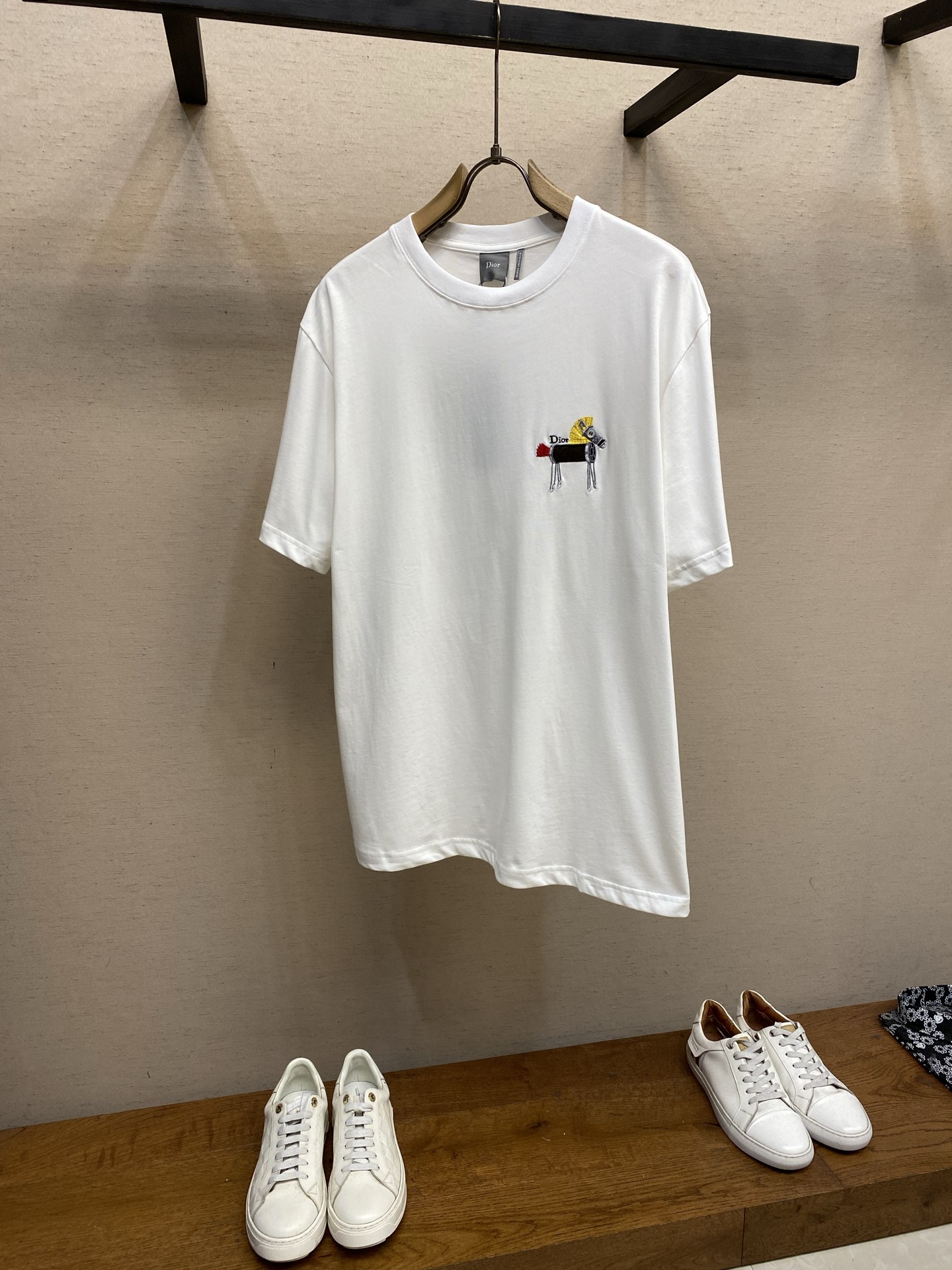 🌟🌟Dior ，棉质平纹针织圆领小马刺绣短袖T恤正品7500购入 40支双纱爽棉200克 1*1双纱罗纹