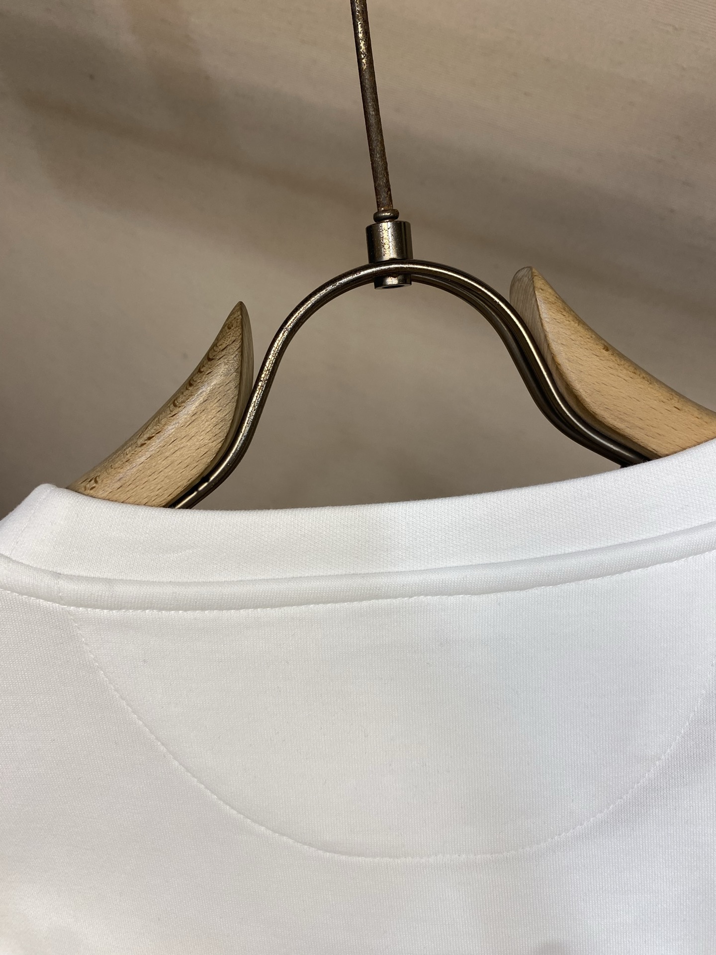 🌟🌟Fendi，圆领徽标刺绣短袖棉质T恤 正品5800购入 马丁双面全棉面料250克 进口刺绣 面料酵洗